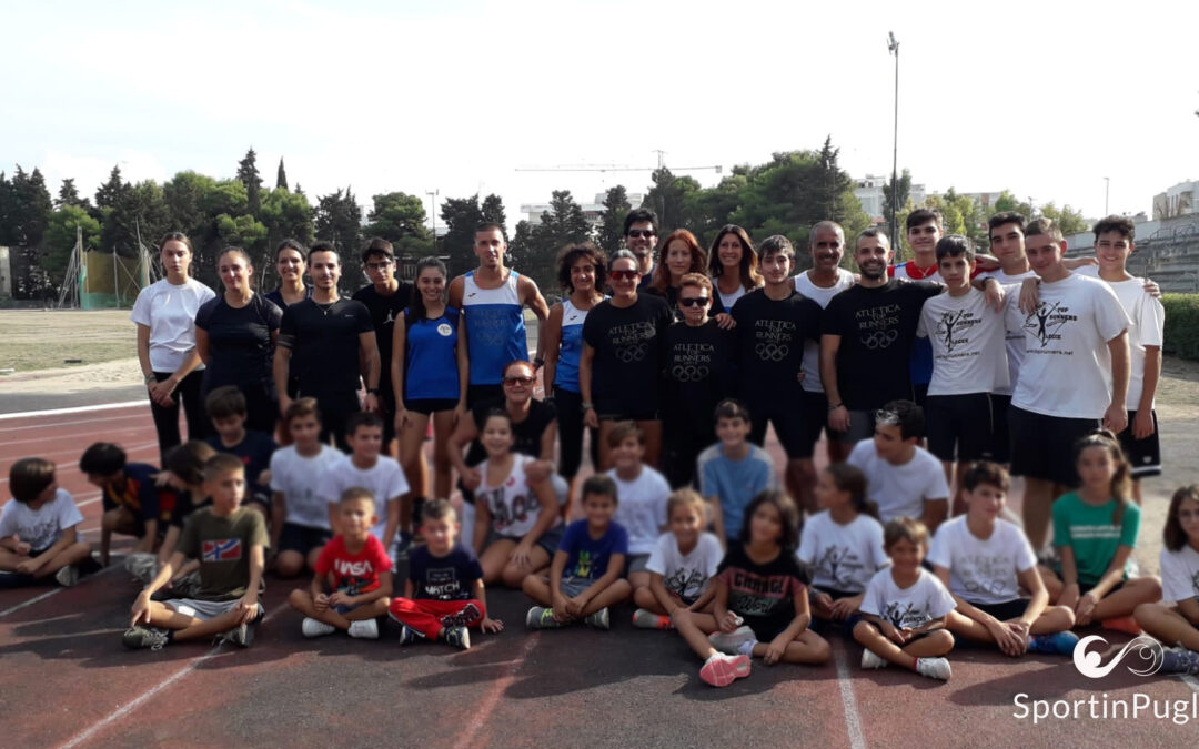 Atletica Top Runners a tinte rosa da un quarto di secolo